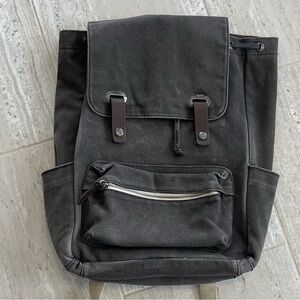 Everlane Black Canvas Backpack with Front Pocket